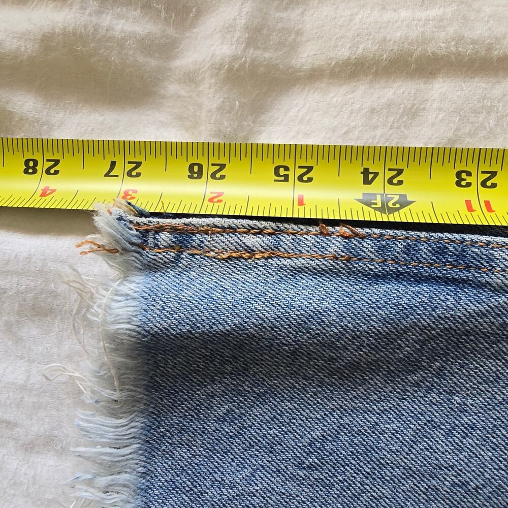 Zara High Waisted Wide Leg Baggy Straight Jeans Size 8 Raw Hem Relaxed - Picture 8 of 8